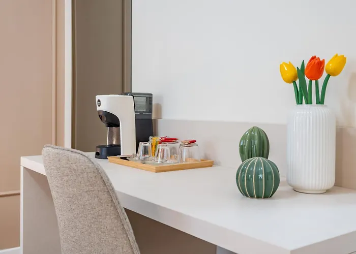Nonna Elvira Guest house 4*